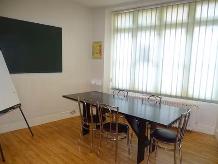 vente immeuble 12 pièces 220 m² à lignieres (18160)  55 000 €