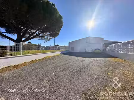 vente locaux professionnels 0 pièces 393 m² à saint-jean-d'angély (17400)  201 400 €