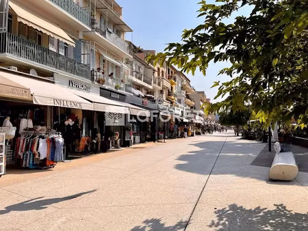 vente locaux professionnels 50 m² à bandol (83150)  235 000 €