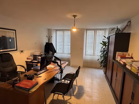 vente locaux professionnels 0 pièces 143 m² à chambly (60230)  267 000 €