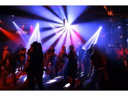 vente locaux professionnels 600 m² à plouigneau (29610)  265 000 €