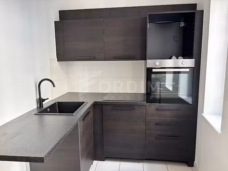 location appartement 3 pièces 78.39 m² à auxerre (89000)  876 €
