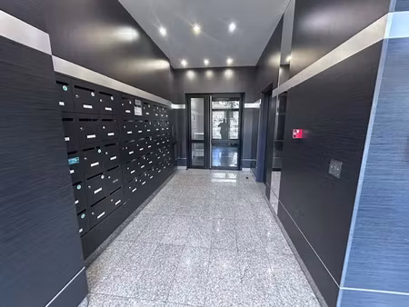 location meublée appartement 1 pièce 30 m² à noisy-le-grand (93160)  980 €