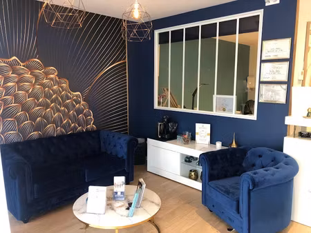 location locaux professionnels 80 m² à cagnes-sur-mer (06800)  1 585 €