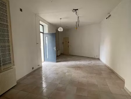 location locaux professionnels 95 m² à clermont-l'herault (34800)  970 €