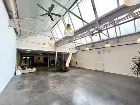 vente locaux professionnels 0 pièces 1046 m² à croix (59170)  949 900 €