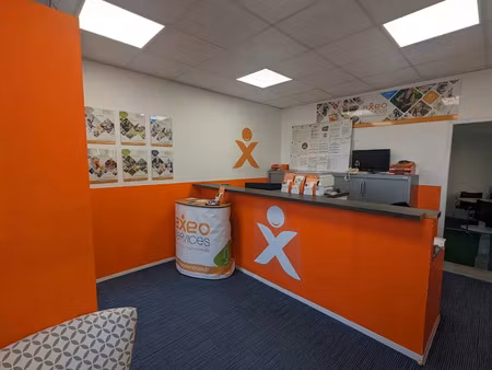 location locaux professionnels 37 m² à evreux (27000)  600 €