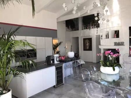 vente maison 8 pièces 239 m² saint-paul-et-valmalle (34570)