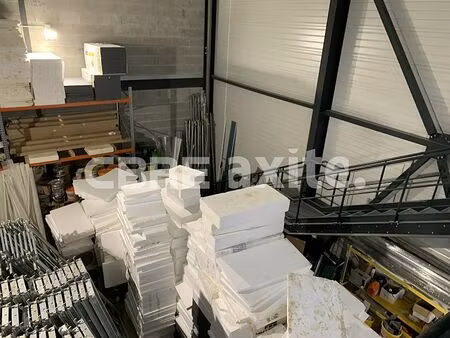 location local d'activités rumilly 164 m²