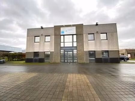 location local d'activités fretin 545 m²