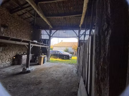 vente maison 6 pièces 140 m² à reignac (33860)  82 500 €