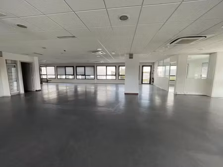 location bureau evreux 27000