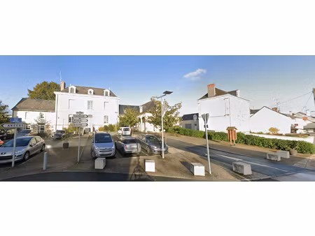 terrain corne 343 m2