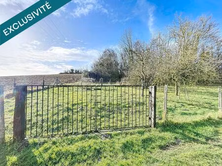 terrain constructible clos de 1200 m2  proche longueville