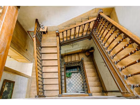 lyon 6  unique hotel particulier de 418m²