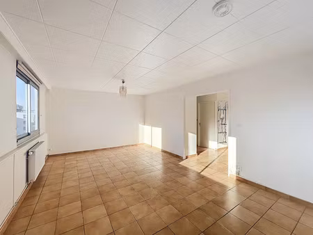 vente appartement 3 pièces 78 m² à vandoeuvre-les-nancy (54500)  127 000 €