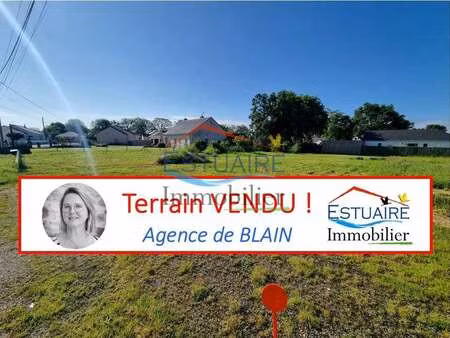 vente terrain à la chevallerais (44810) : à vendre / 554m² la chevallerais