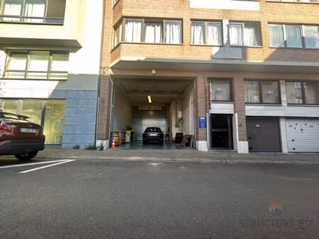 bâtiment industriel avec bureaux à vendre - jette