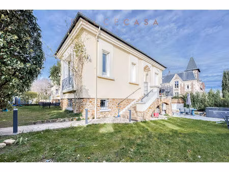demeure de prestige nogent sur marne  300 m2