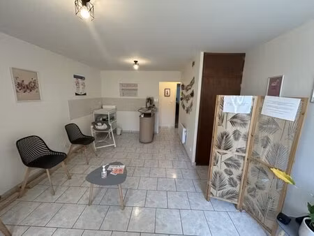 à louer local commercial 46 34 m² – 470 € |pont-à-mousson