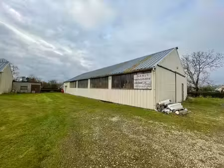 hangar/atelier à louer à picauville