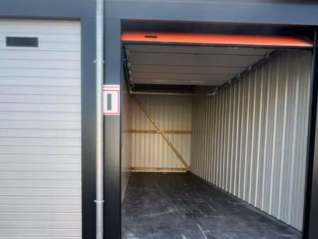 location garage 35 m² à montbéliard (25200)