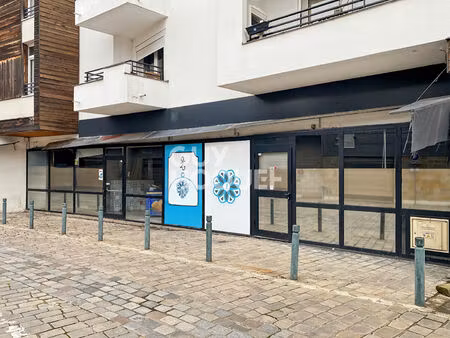 murs libres à vendre avec extraction - nanterre centre ville