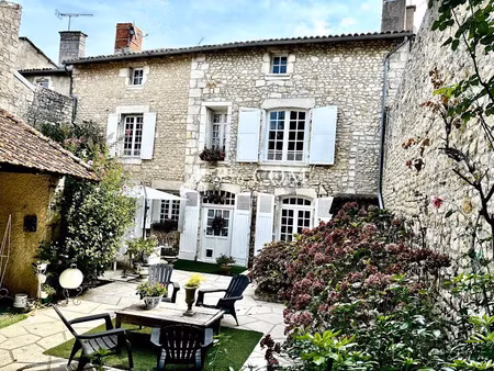 vente maison 9 pièces 228 m² à chauvigny (86300)  275 000 €