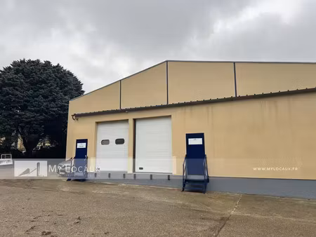 entrepôt 248m² - 1 quai