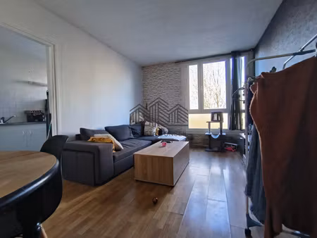 appartement 2 pièces - 42.7 m2 - saint-pierre-lès-elbeuf