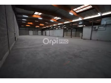 local d'activité de 1000m2 a vendre ou a louer