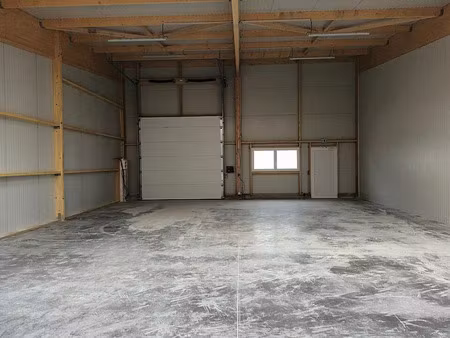 location local d'activités saint leonard 144 m²