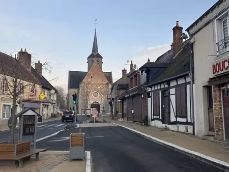 vente bureaux et commerces à cerdon (45620) : à vendre / 82m² cerdon