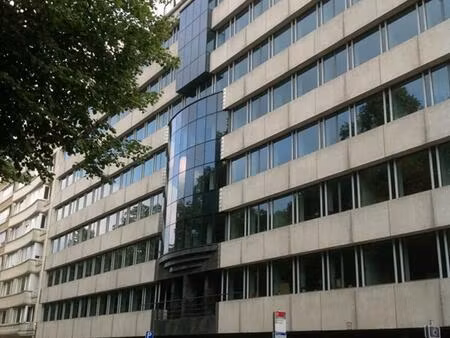 commercieel te huur in etterbeek