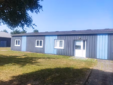 location commerce 4 pièces 51 m² à saint-laurent-nouan (41220)