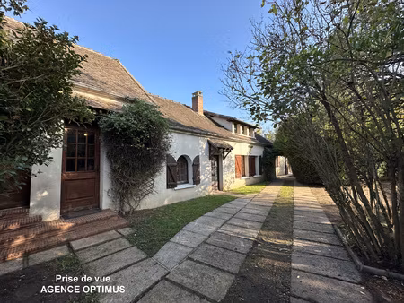 charmante maison de pays dans son parc de 3627m2  4 km gare