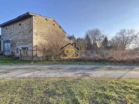 grange à rénover avec terrain à domaizee