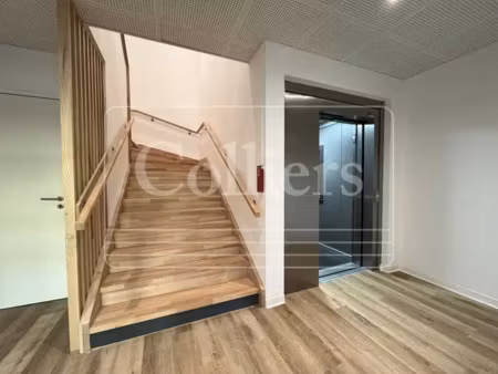 location bureau eguilles 13510