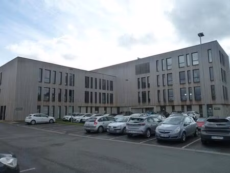 location commerce 11 pièces 155 m² à cambrai (59400)