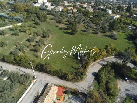 vente terrain 1215 m² forcalquier (04300)