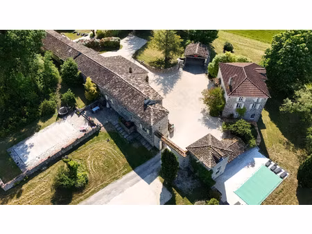 vente maison 12 pièces 470 m² roquecor (82150)
