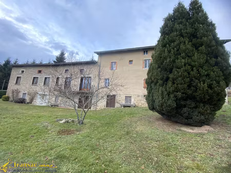 à olliergues (63)  propriété à acheter avec 5 pièces