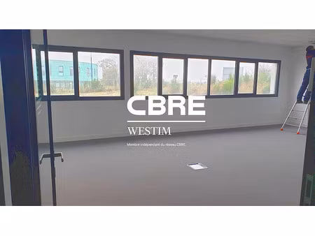 vente local d'activités guipavas 3 218 m²