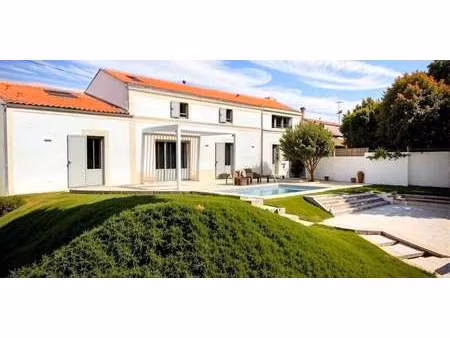 propriété avec piscine chatelaillon-plage (17)