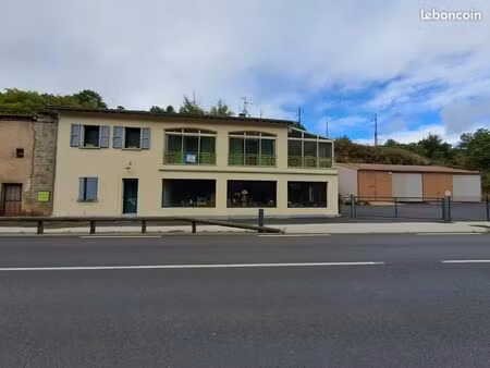 maison 7 pièces 130 m²