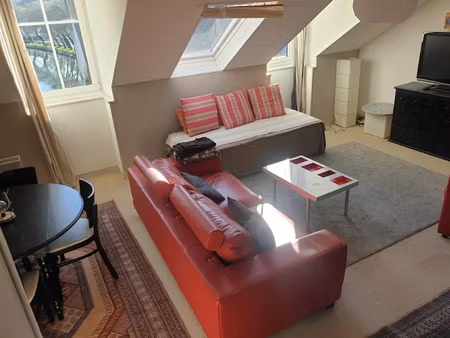 location meublée appartement 3 pièces 80 m² à chateaulin (29150)  550 €