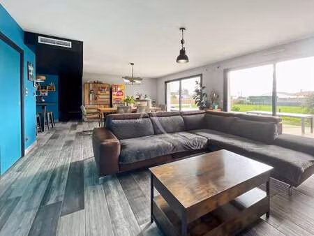 vente maison piscine à sainte-radégonde-des-noyers (85450) : à vendre piscine / 133m² sain