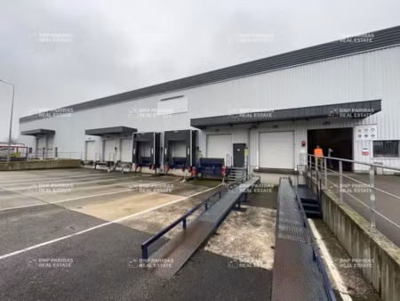 location local d'activités longvic 21600