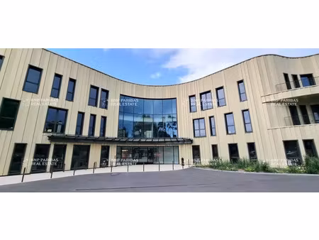 location bureau limonest 69760