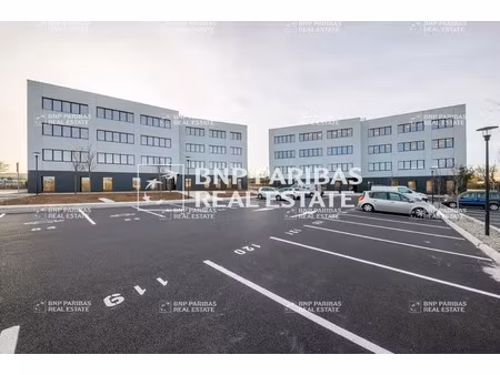 location bureau vitrolles 13127